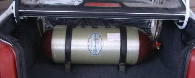 主要内容包括两座压缩机综合平台及其附属设施的建造