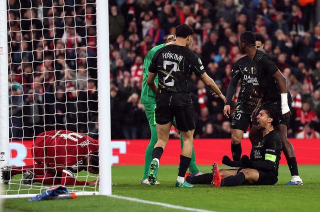 巴黎圣日耳曼双杀英超劲旅晋级欧冠半决赛